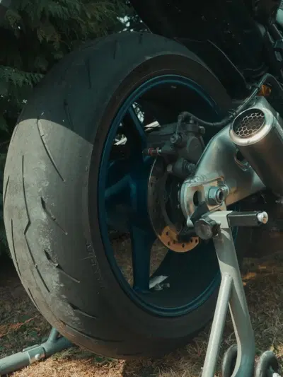 Yamaha MT-10 SP (2022 - 25) usata