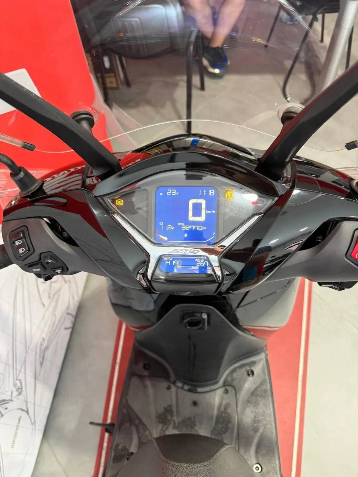 Honda SH 350 (2021 - 24) (14)