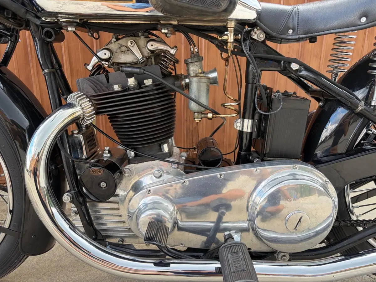 Benelli 500 4 TN (7)
