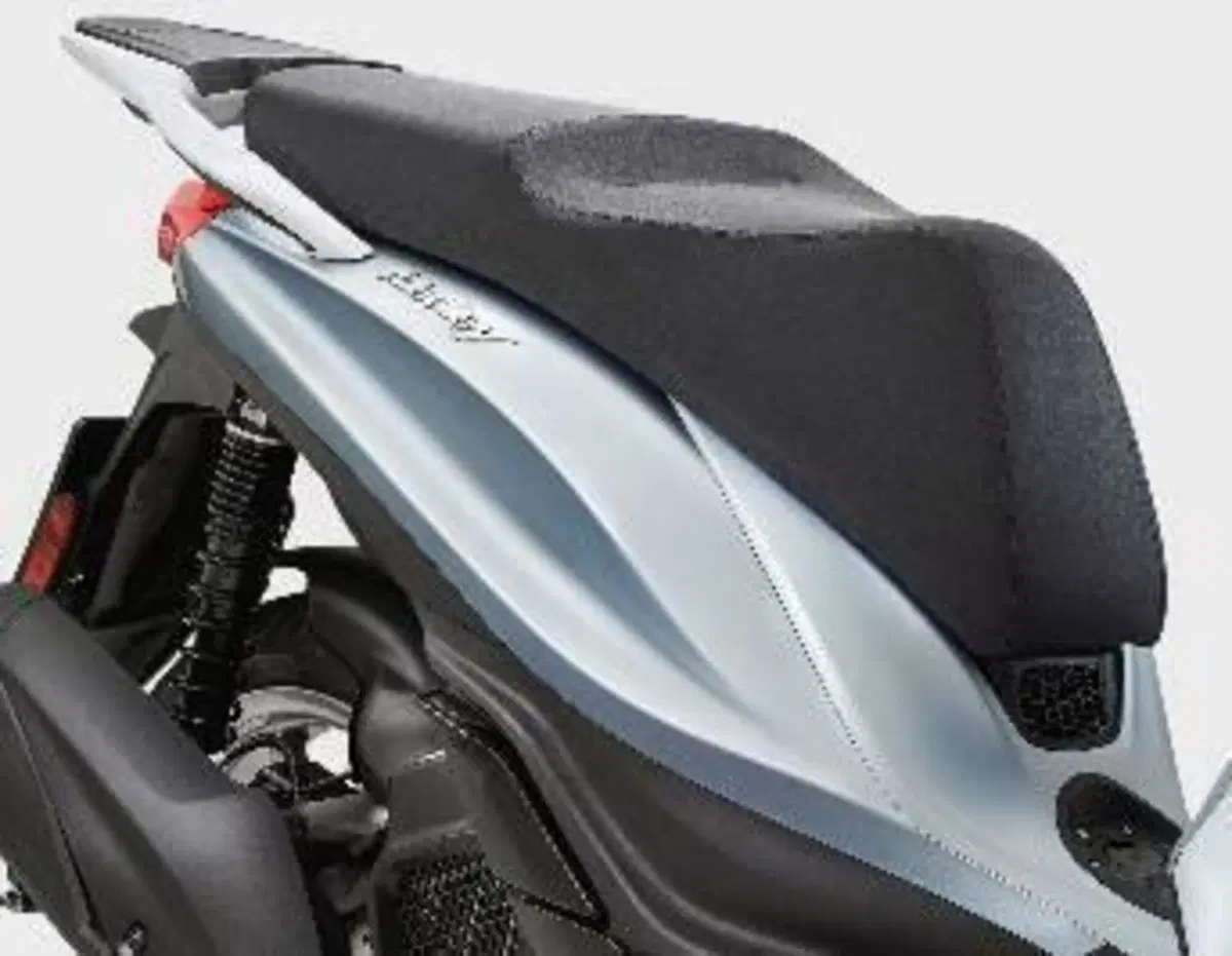 Piaggio Medley 200 (2025 - 26) (2)