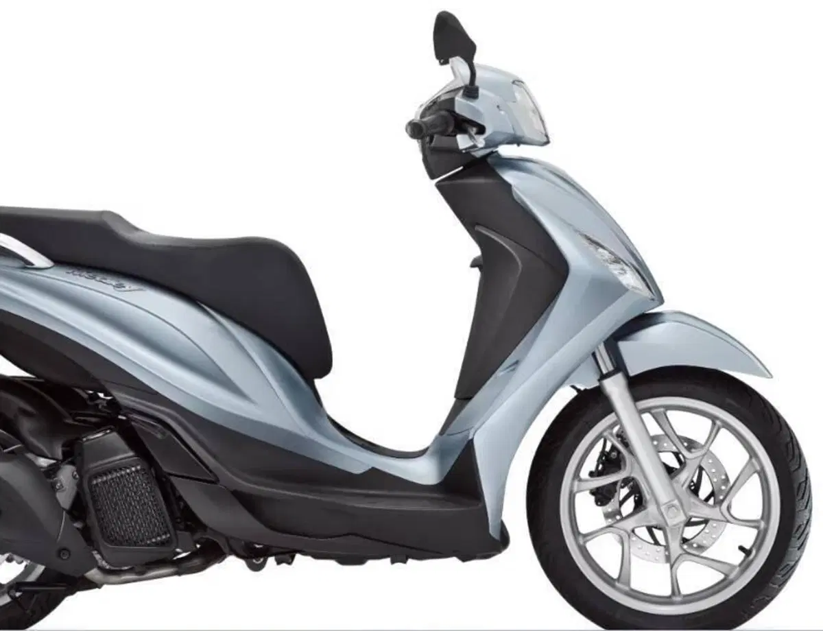 Piaggio Medley 200 (2025 - 26) (4)