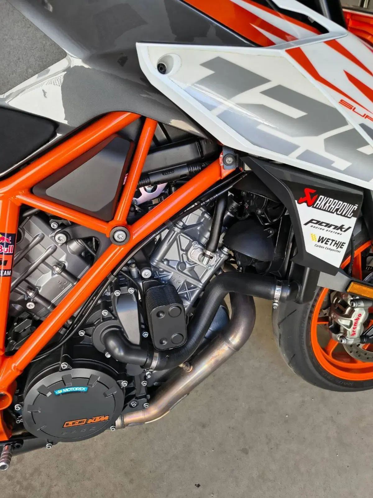 KTM 1290 Super Duke R ABS (2017 - 18) (5)