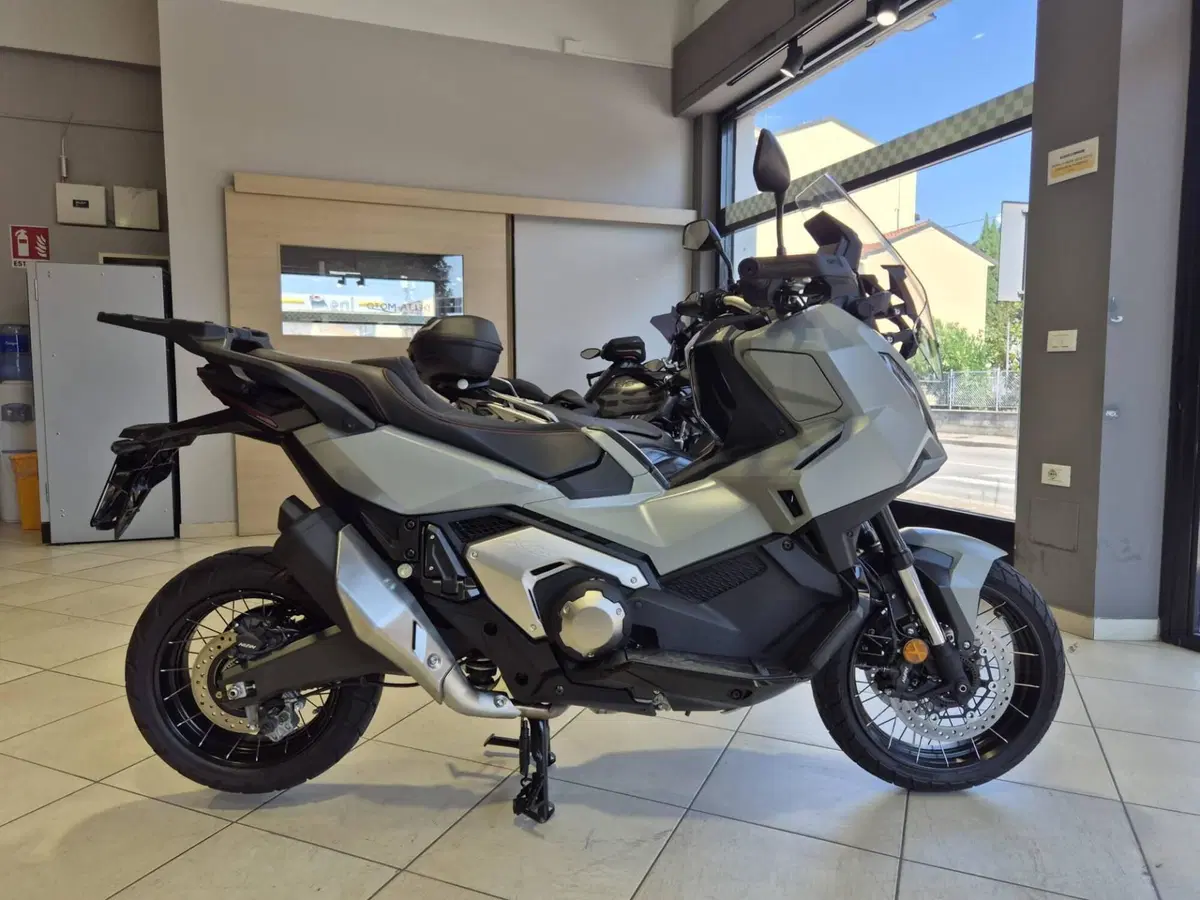Honda X-ADV 750 (2025 - 26)
