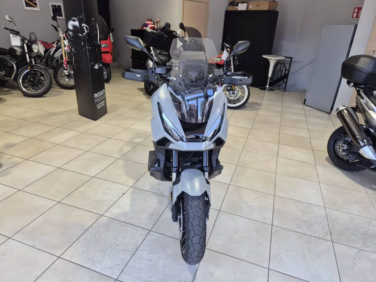 Honda X-ADV 750 (2025 - 26) (13)