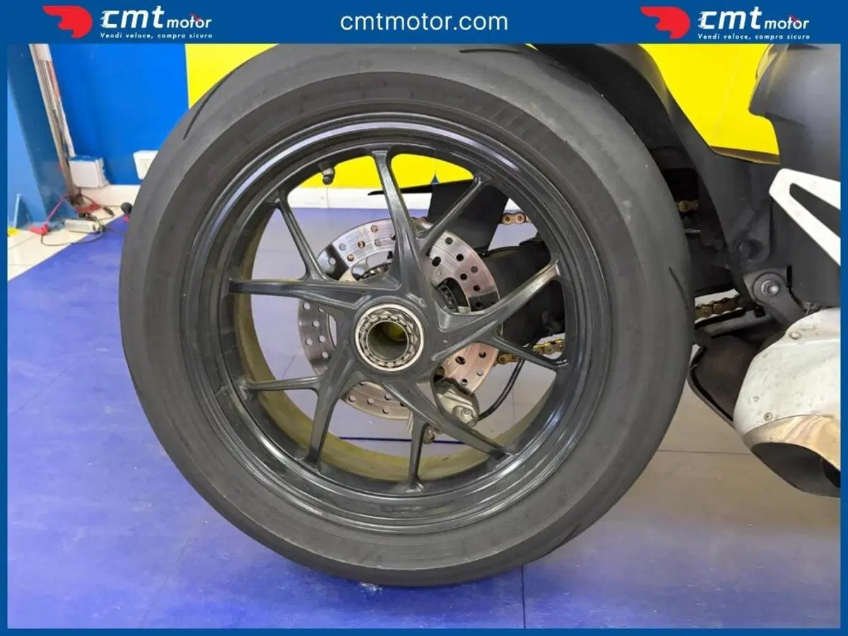 Ducati Streetfighter V4 (2023 - 24) (11)