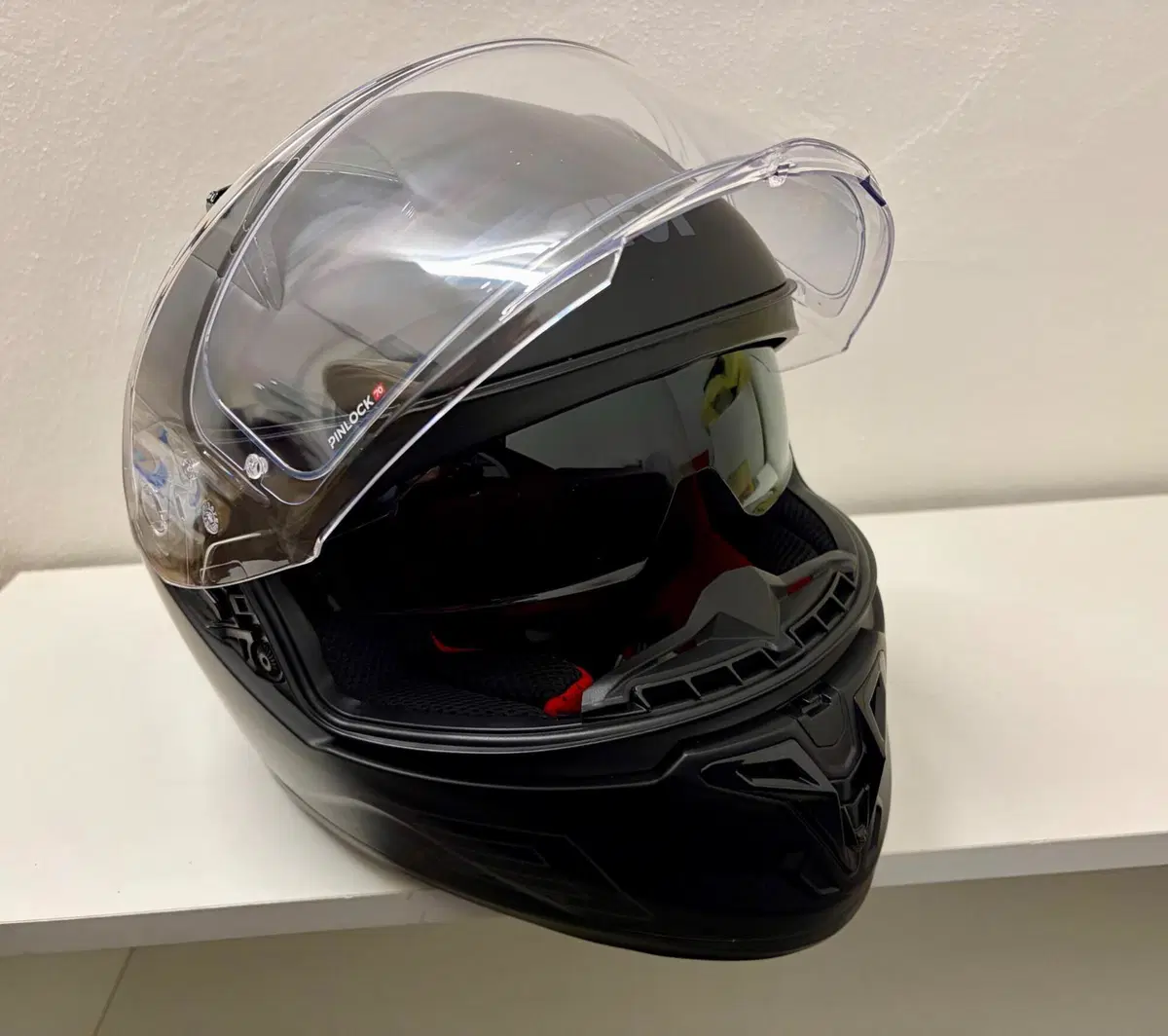 GIVI 50.9 Sport, casco integrale nero opaco, tagli (2)