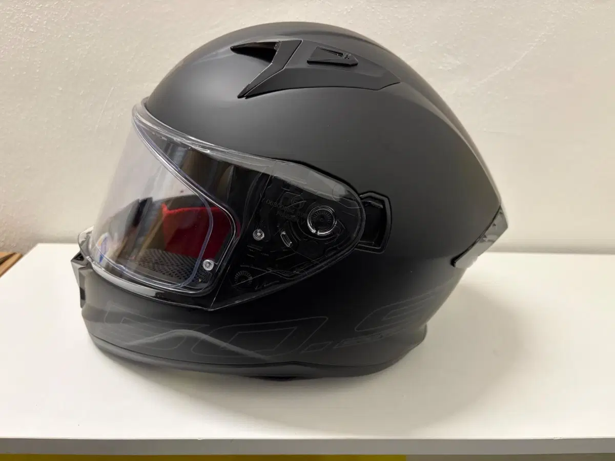GIVI 50.9 Sport, casco integrale nero opaco, tagli (3)