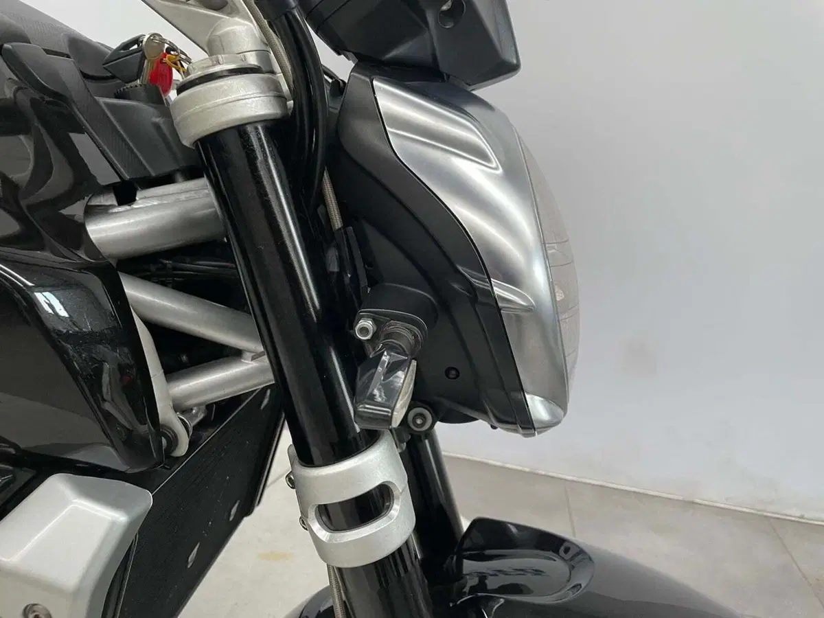 Aprilia Mana 850 (2007 - 16) (6)