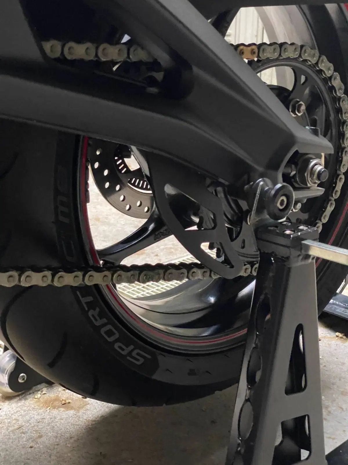 Triumph Street Triple R (2017 - 20) (15)