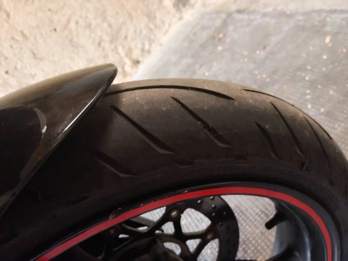 Suzuki GSX R 750 (2006 - 07) (10)