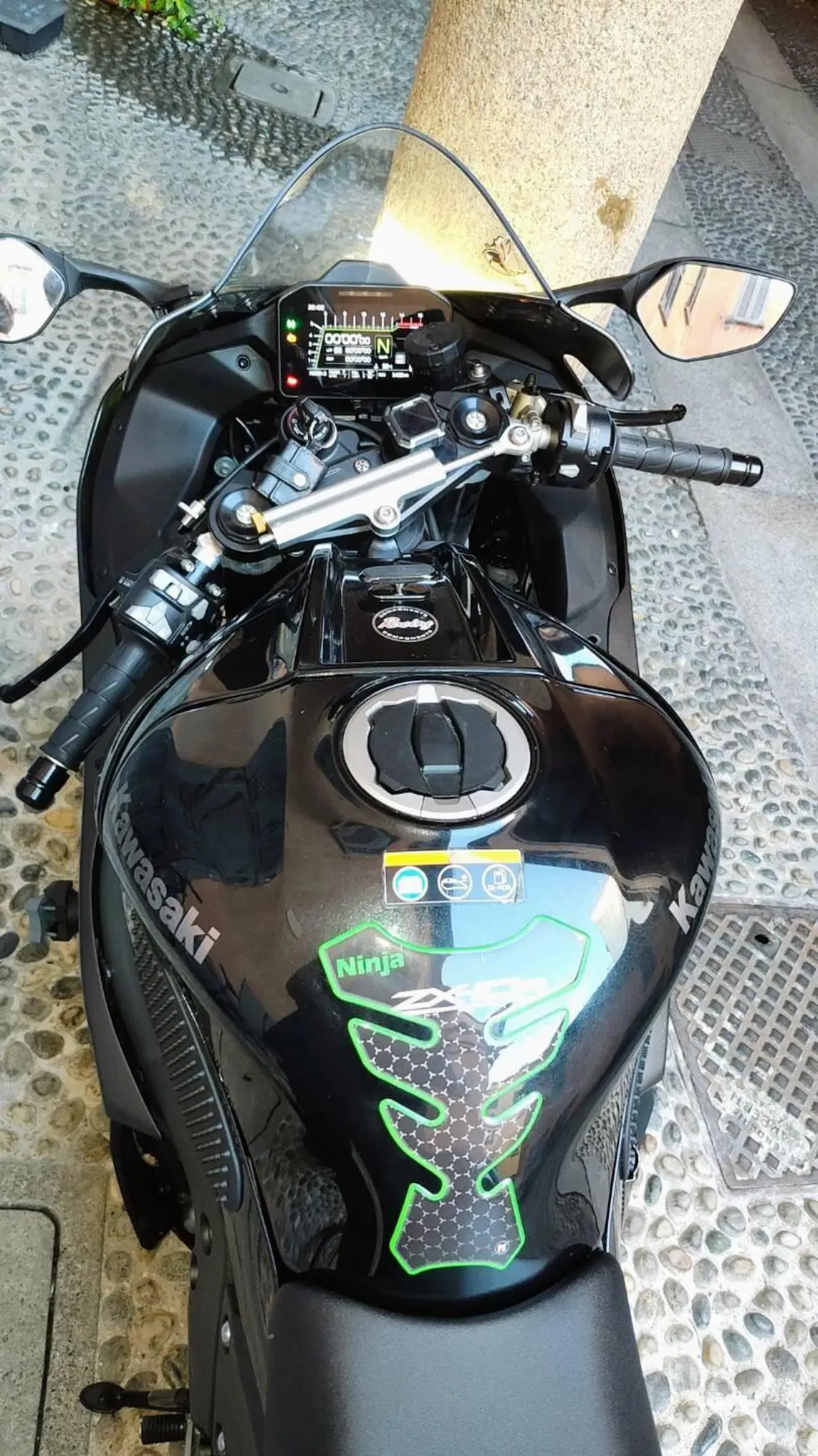 Kawasaki Ninja 1000 ZX-10R Performance (2026) (2)