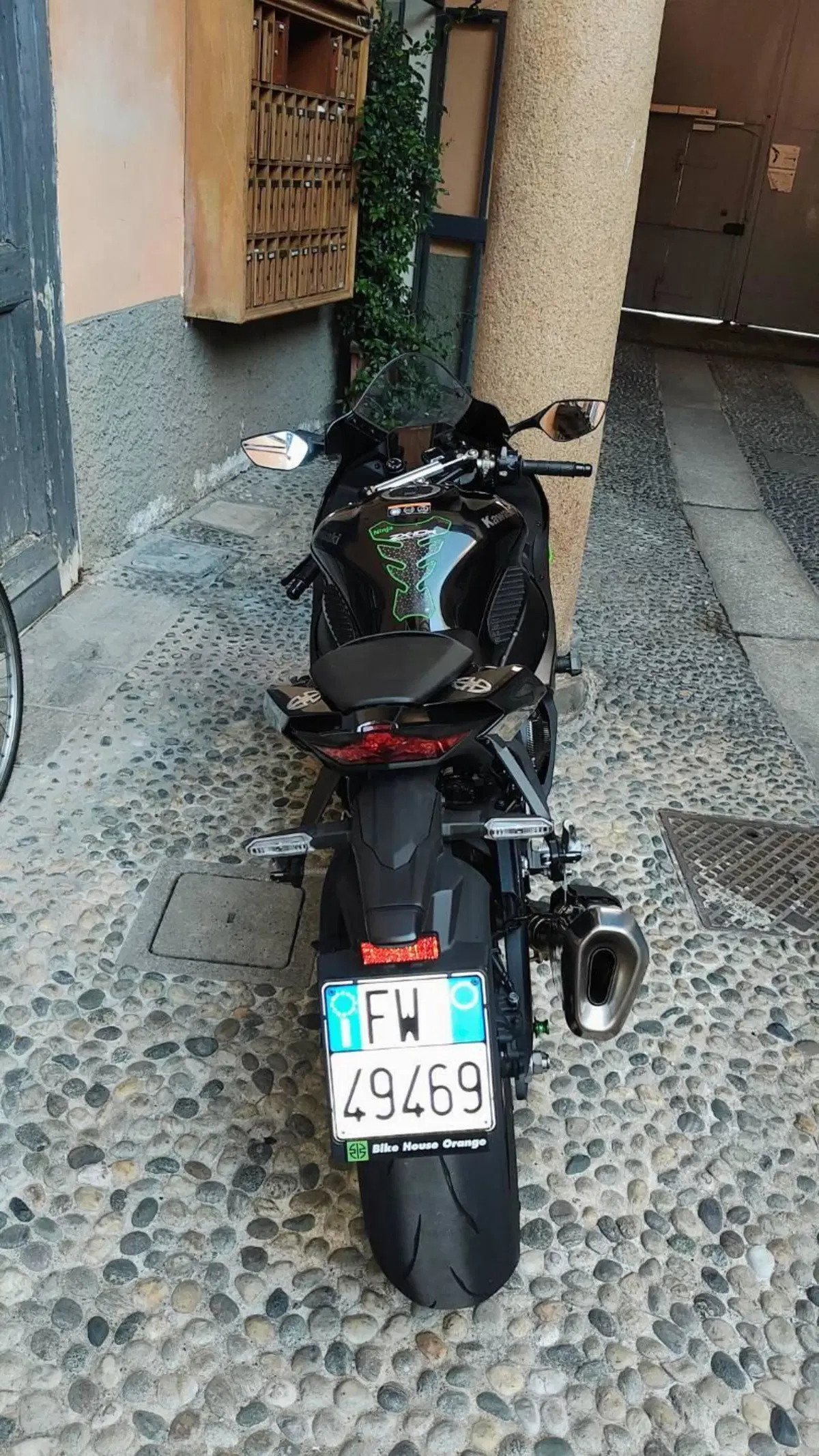 Kawasaki Ninja 1000 ZX-10R Performance (2026) (5)