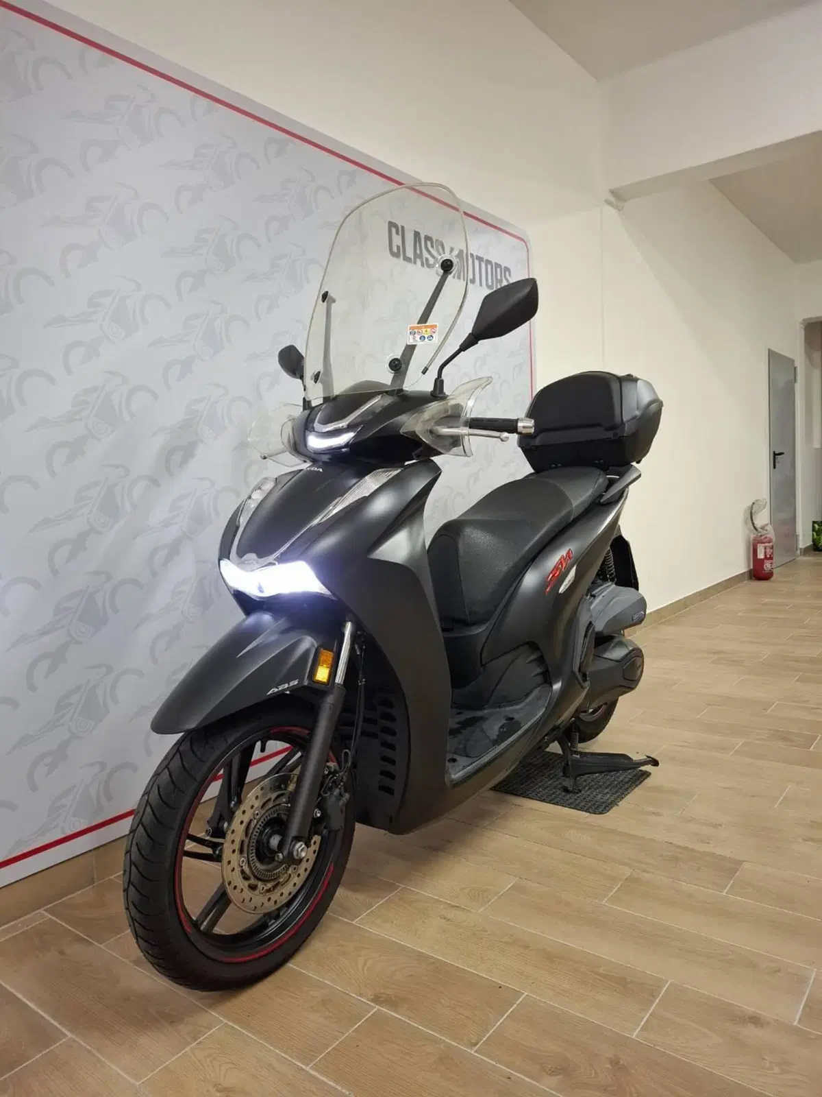 Honda SH 350 Sport (2021 - 24) (4)