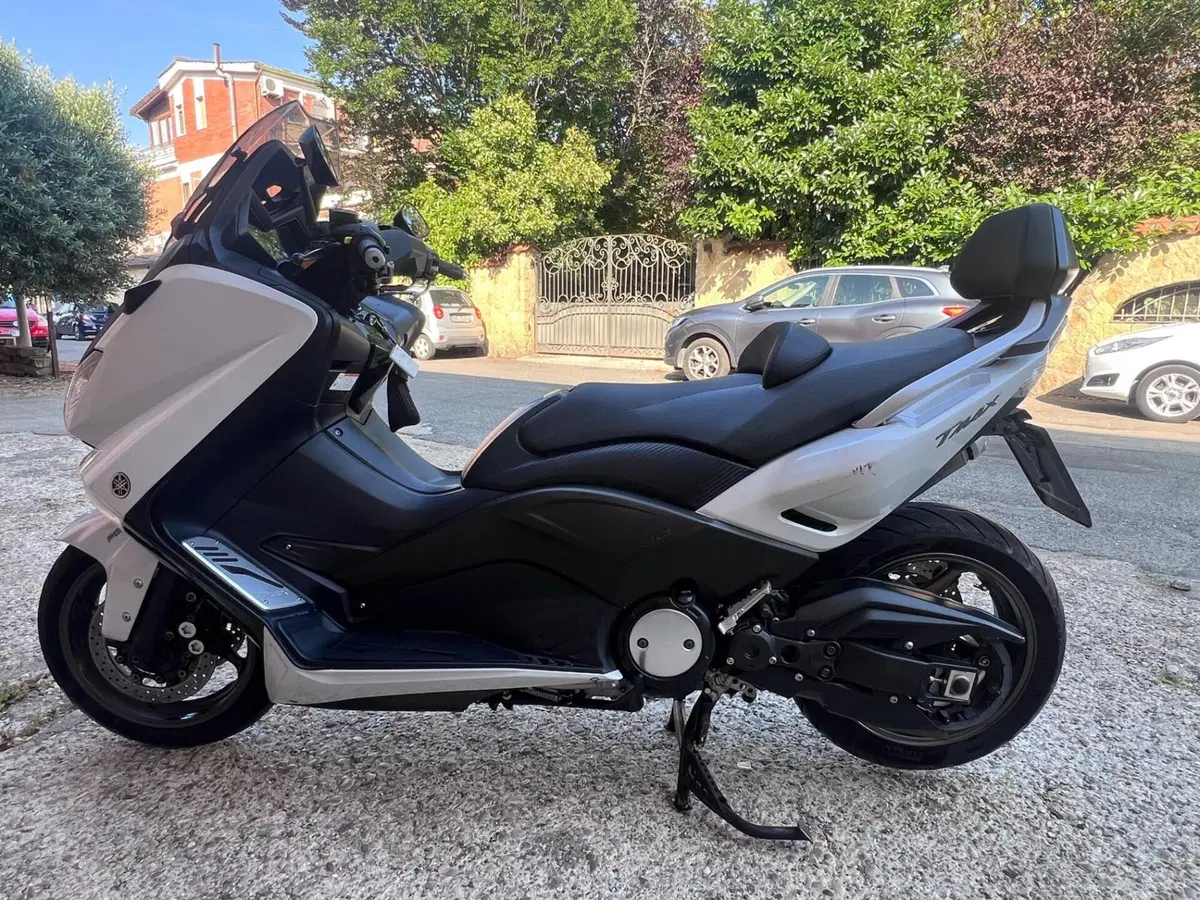 Yamaha T-Max 530 (2012 - 14) (3)