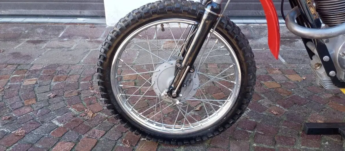 Gilera BESSONE (9)