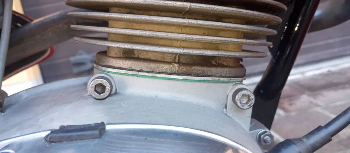 Gilera BESSONE (11)