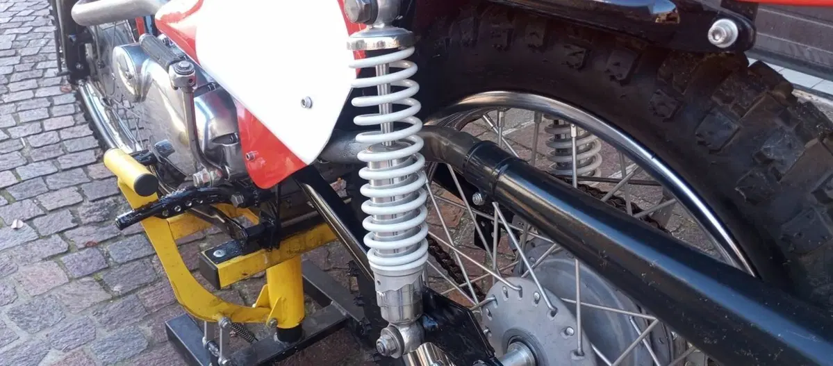 Gilera BESSONE (15)