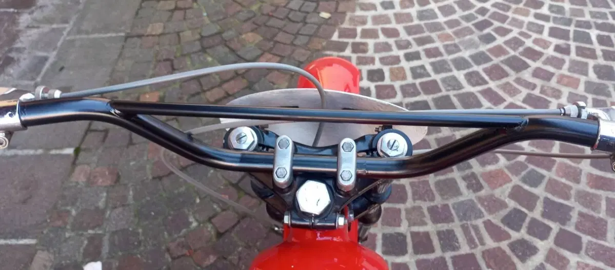 Gilera BESSONE (17)