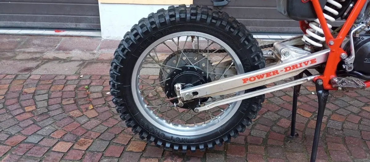 Gilera HE 125 LC (13)