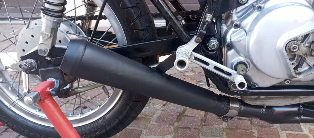 Honda CB 400 FOUR (7)