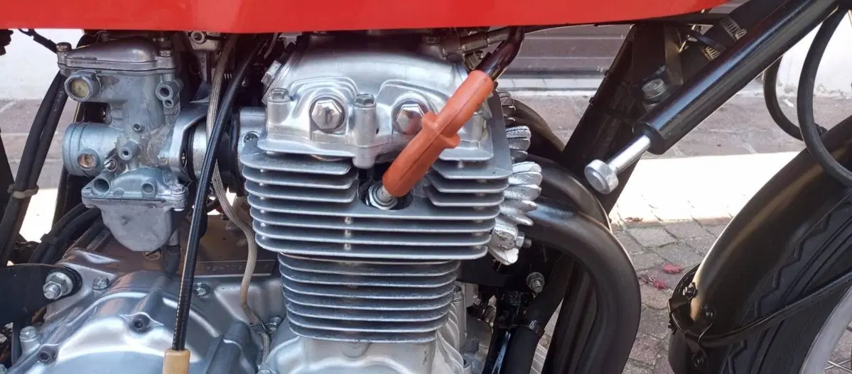 Honda CB 400 FOUR (11)