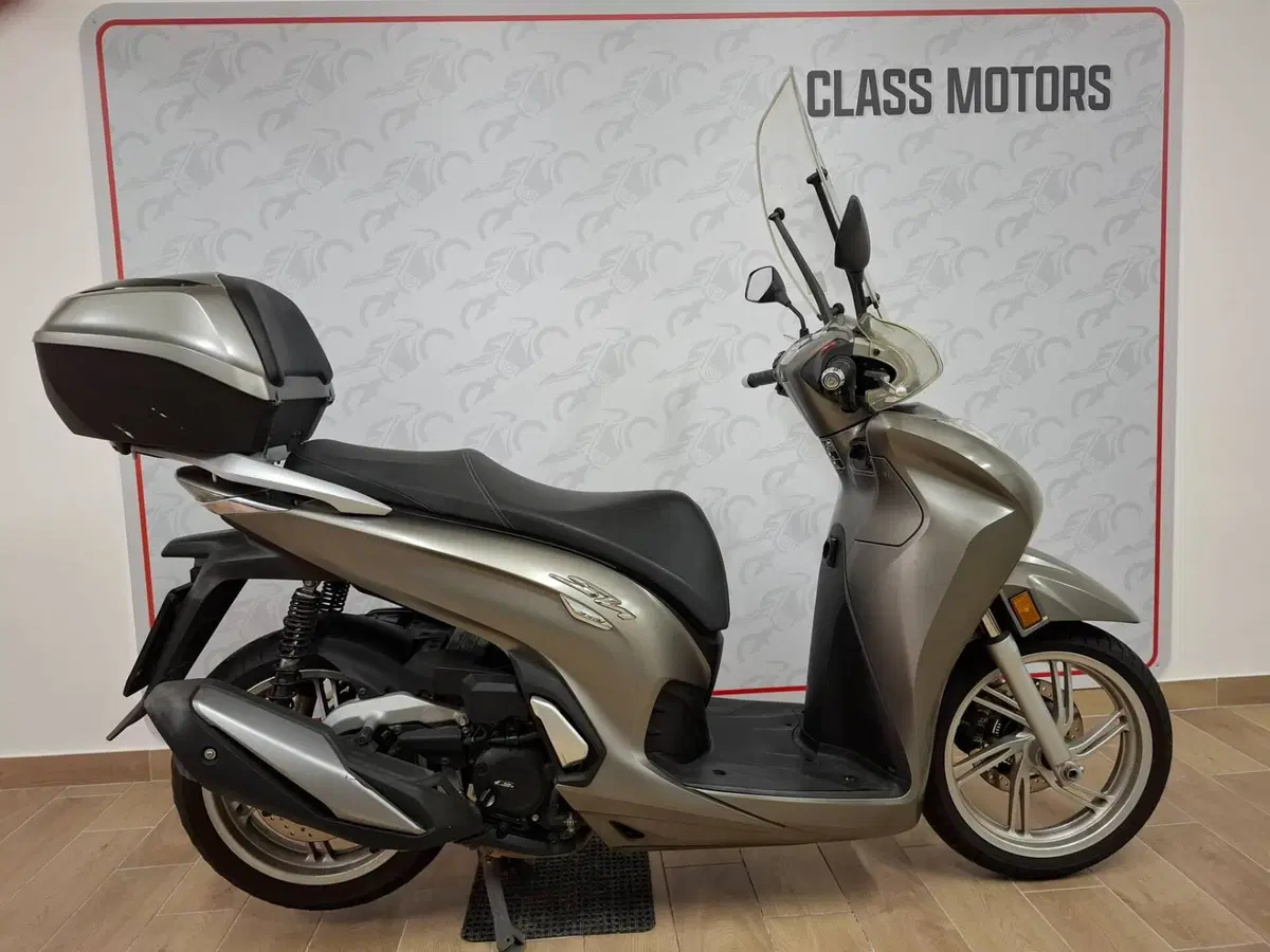 Honda SH 350 (2021 - 24) (2)