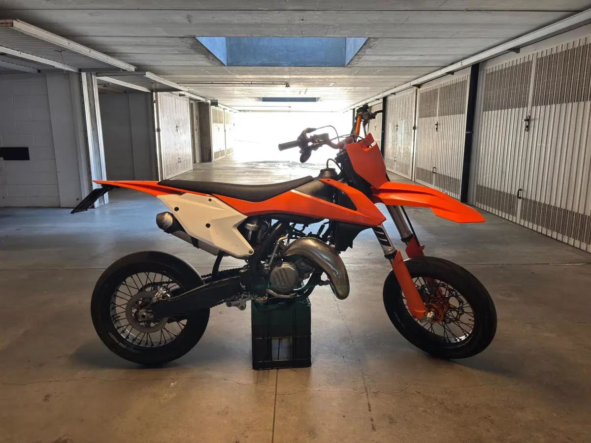 KTM 125 SX (2017) (2)