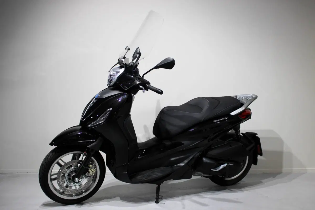 Piaggio Beverly 310 (2025 - 26) (3)