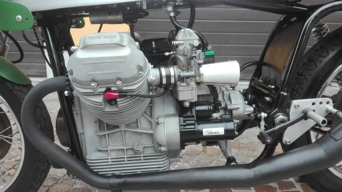 Moto Guzzi COMPETIZIONE (7)
