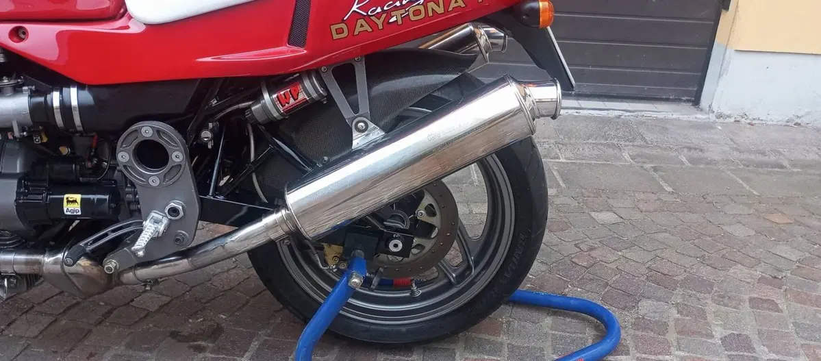 Moto Guzzi DAYTONA (10)