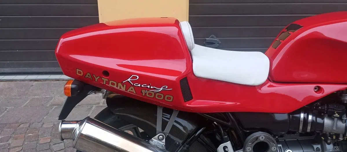 Moto Guzzi DAYTONA (14)