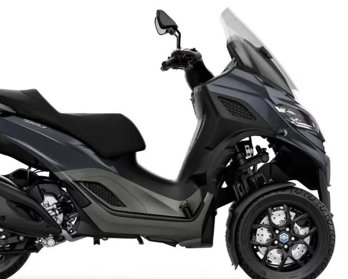 Piaggio MP3 310 (2025 - 26) (2)