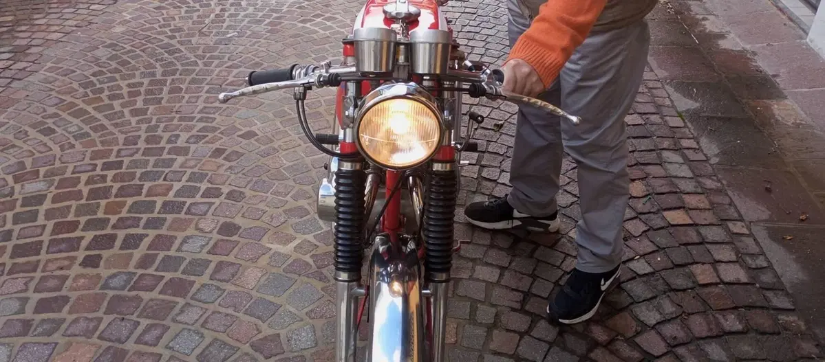 MV Agusta 350 SPORT (20)