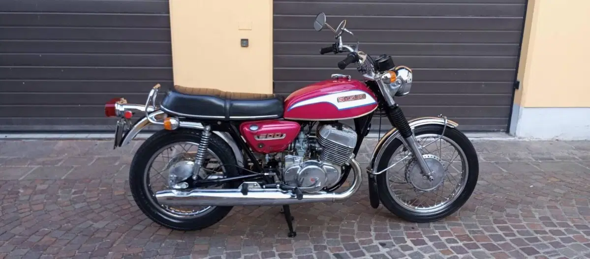 Suzuki TITAN 500