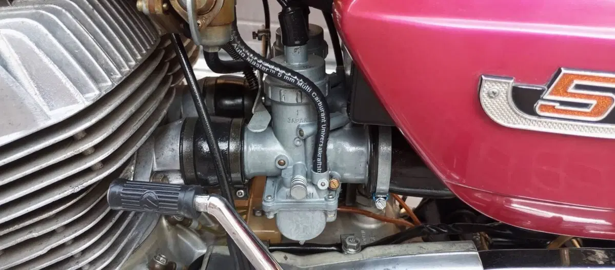 Suzuki TITAN 500 (18)