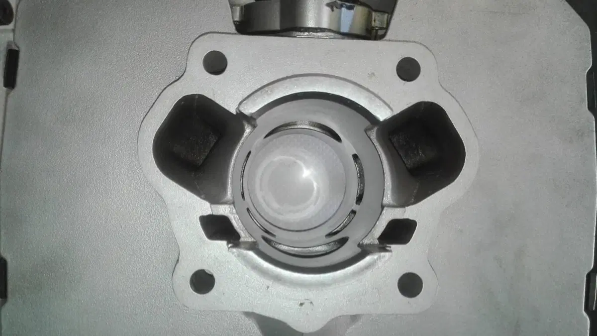 Tgm 125 CROSS (7)