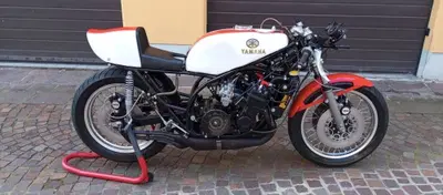 Yamaha TZ 750 A d'epoca