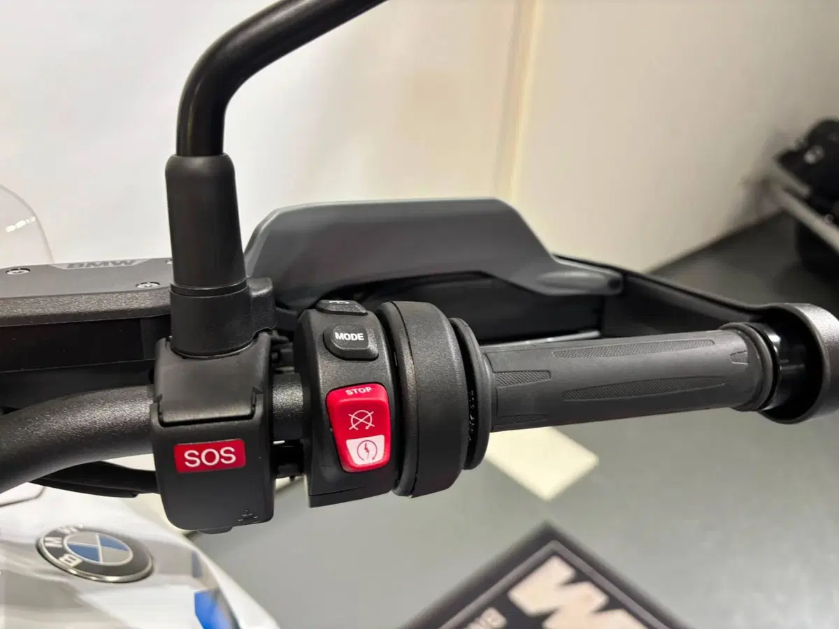Bmw R 1300 GS (2023 - 26) (8)