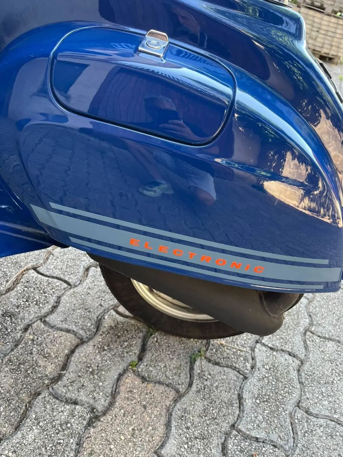 Piaggio vespa 125 primavera ET3 (11)