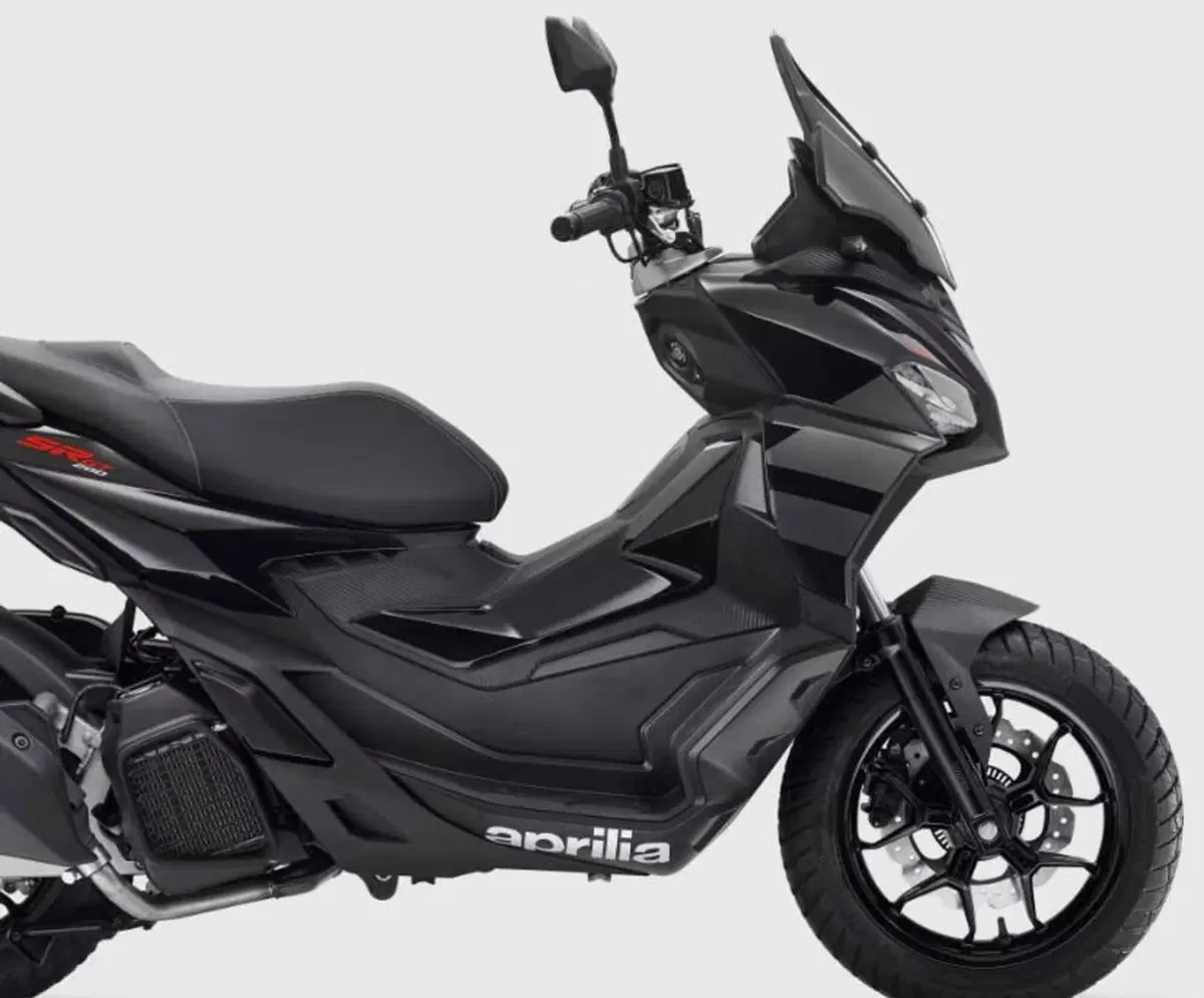 Aprilia SR GT 200 (2025 - 26) (2)