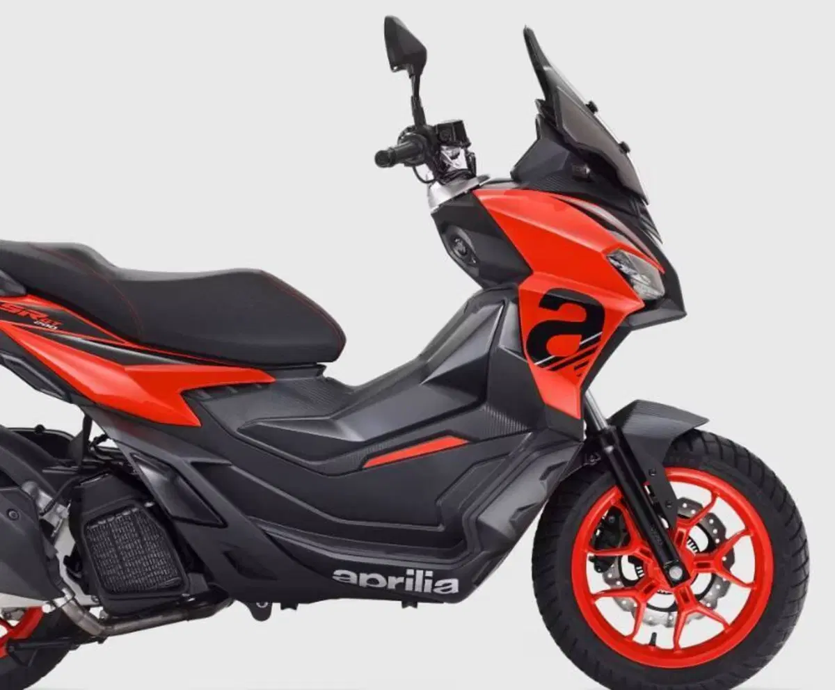 Aprilia SR GT 200 Sport (2025 - 26)