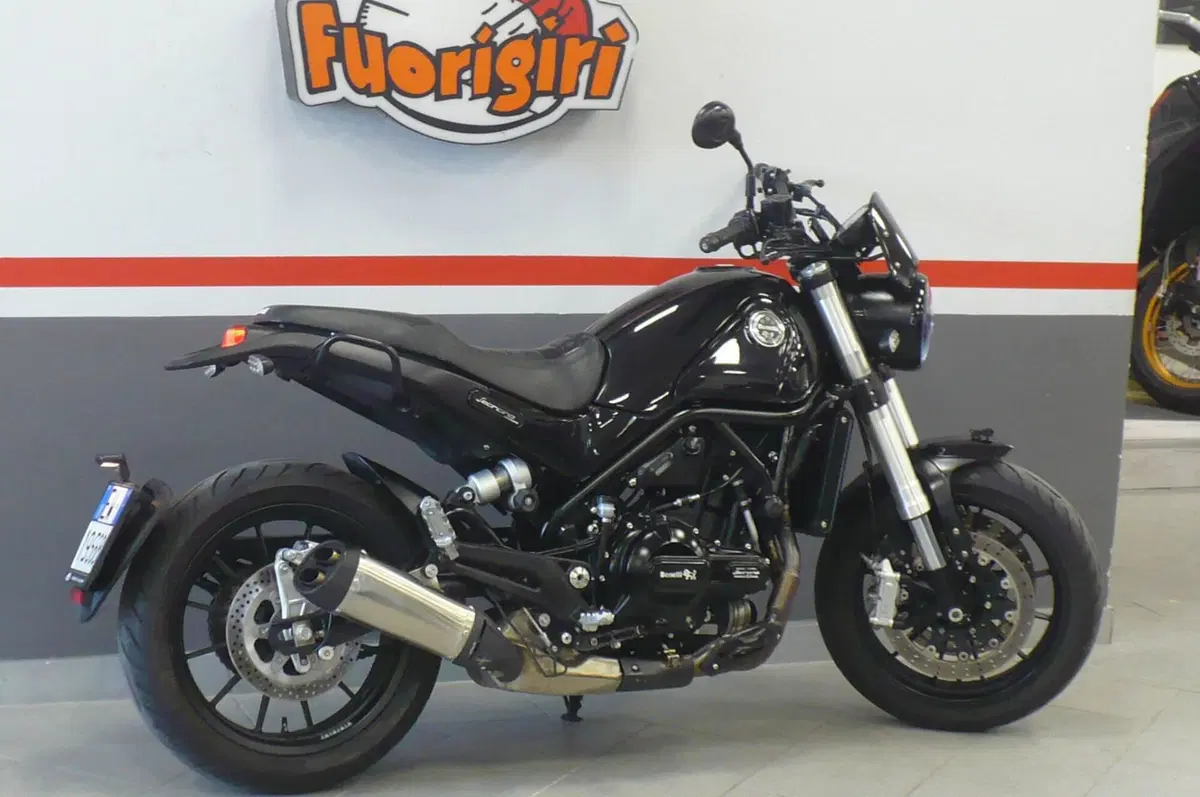 Benelli Leoncino 500 (2021 - 25) (5)