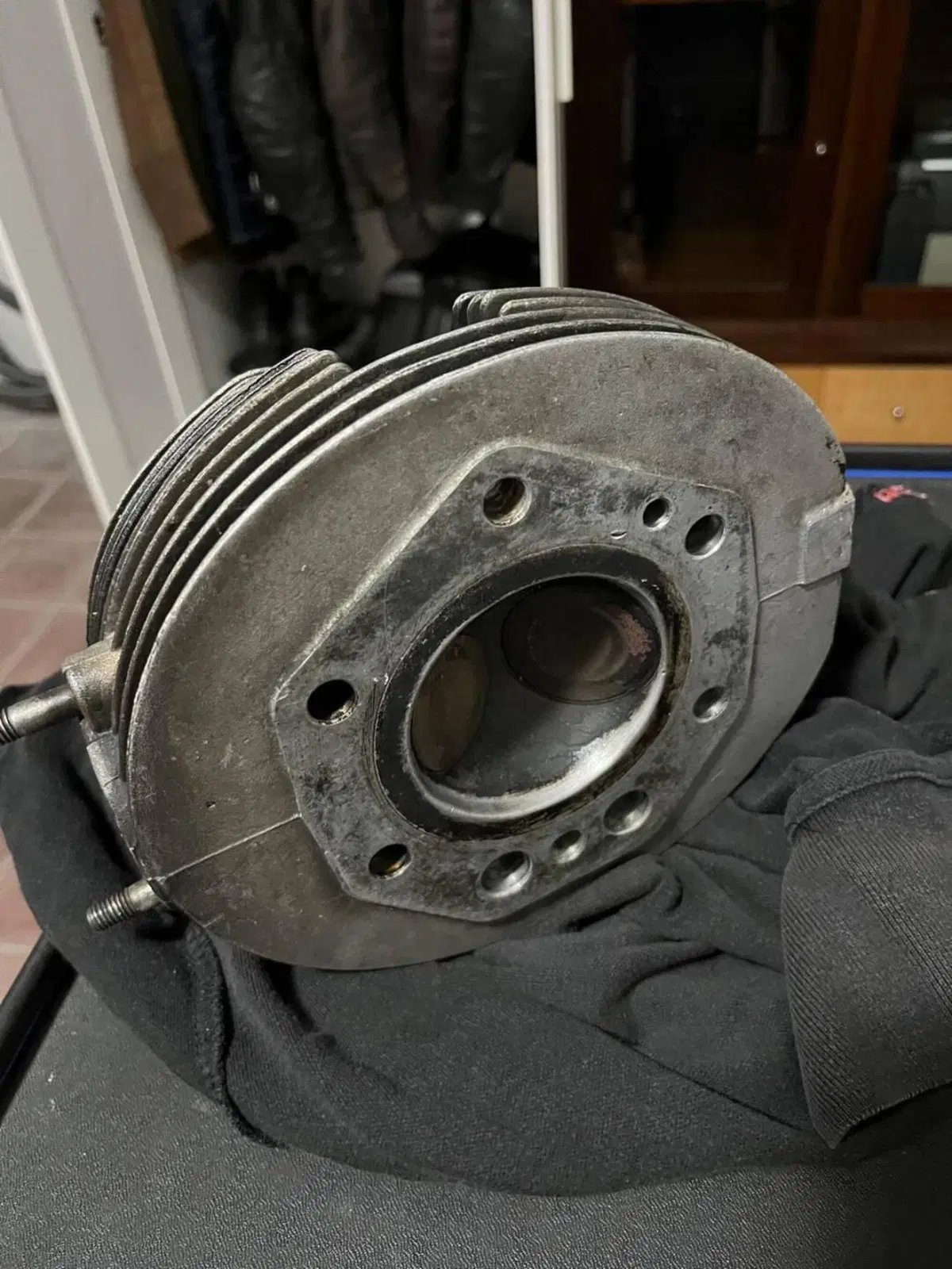 Ricambi Moto guzzi 1000 sp prima serie: (13)