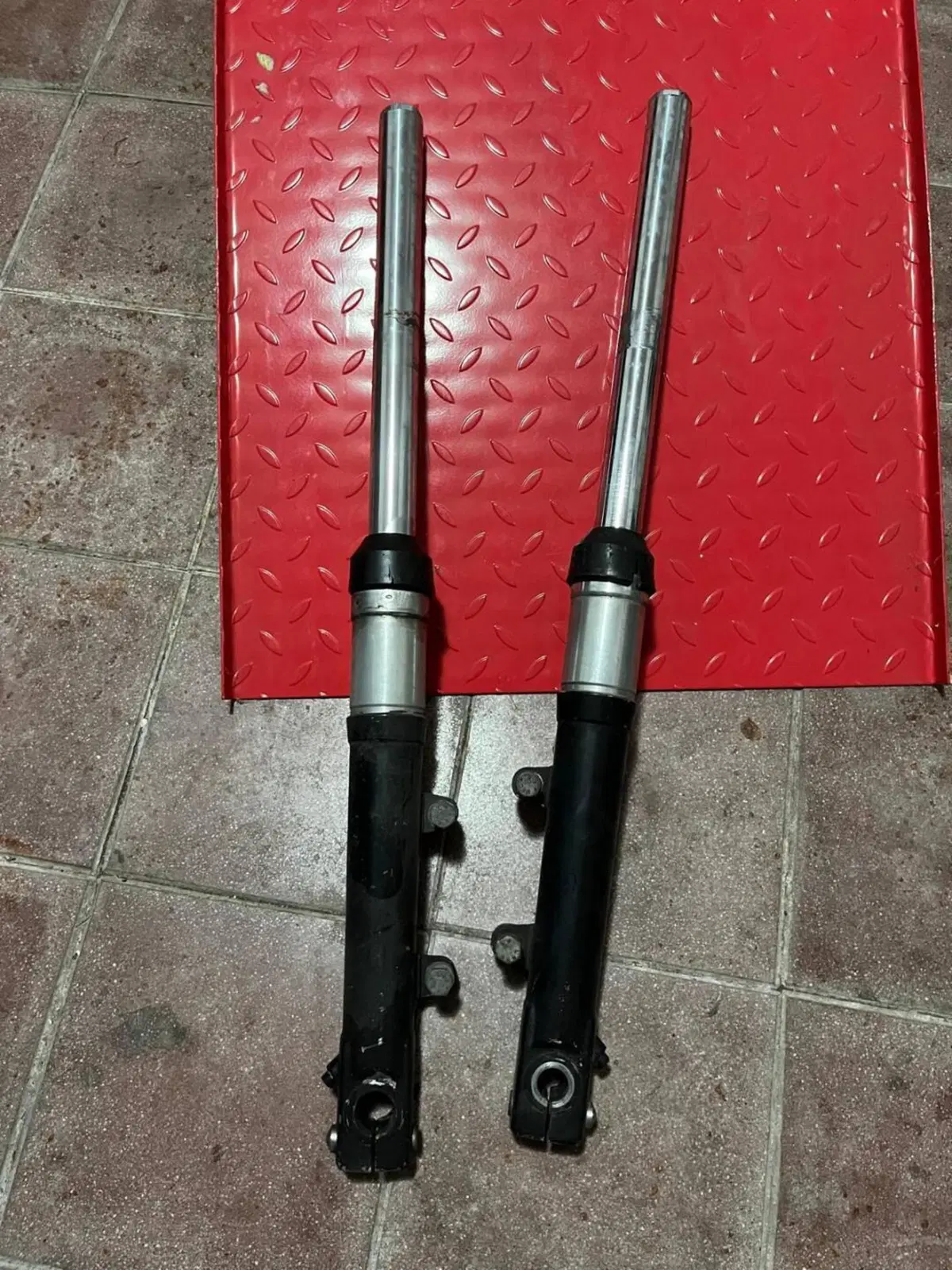 Ricambi Moto guzzi 1000 sp prima serie: (16)