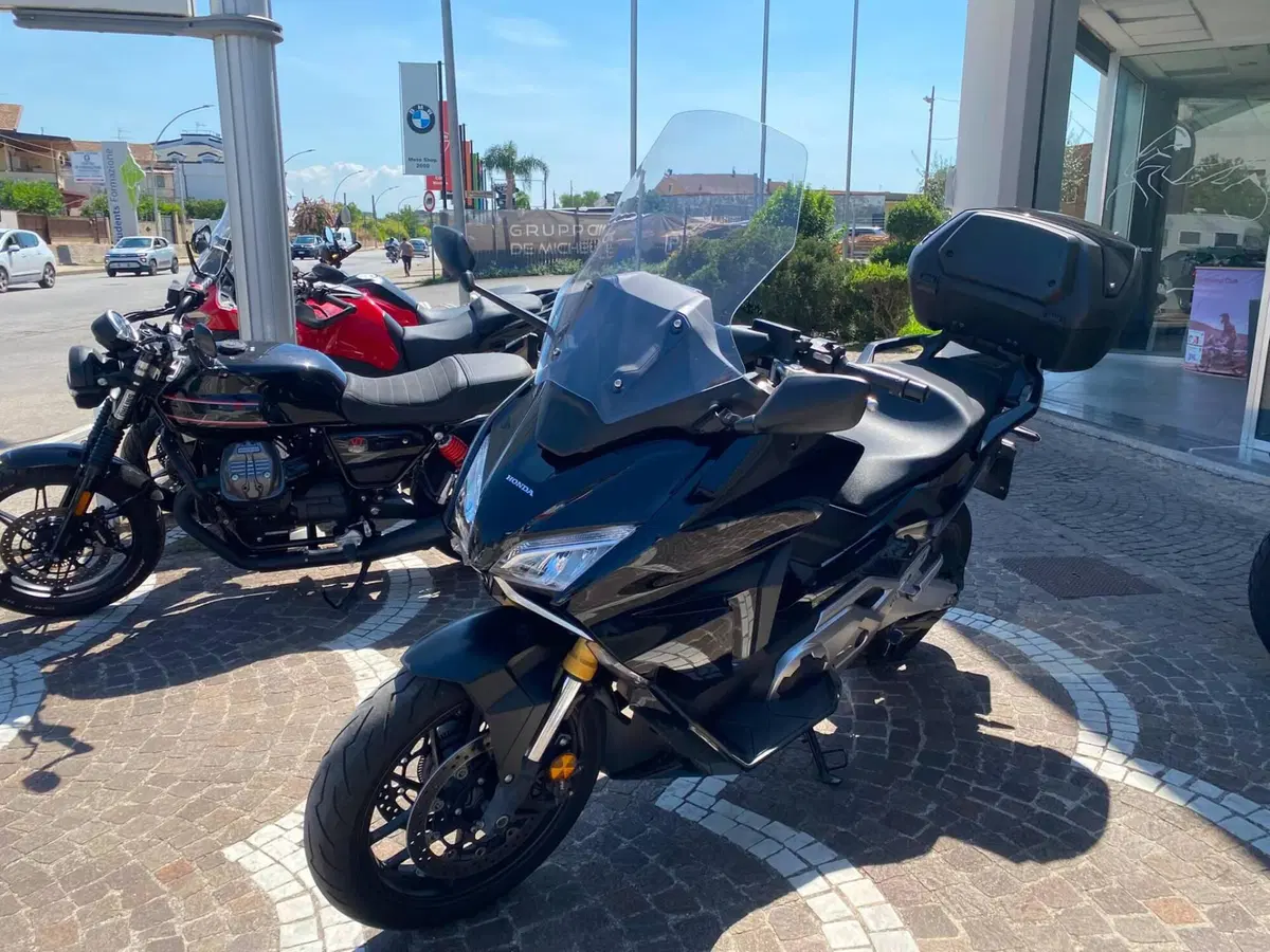 Honda Forza 750 DCT (2021 - 24) (4)