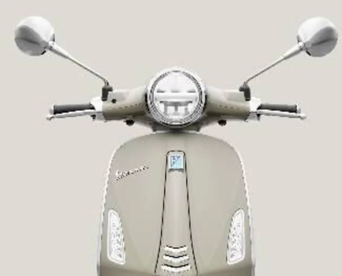 Vespa Primavera 150 (2026) (8)