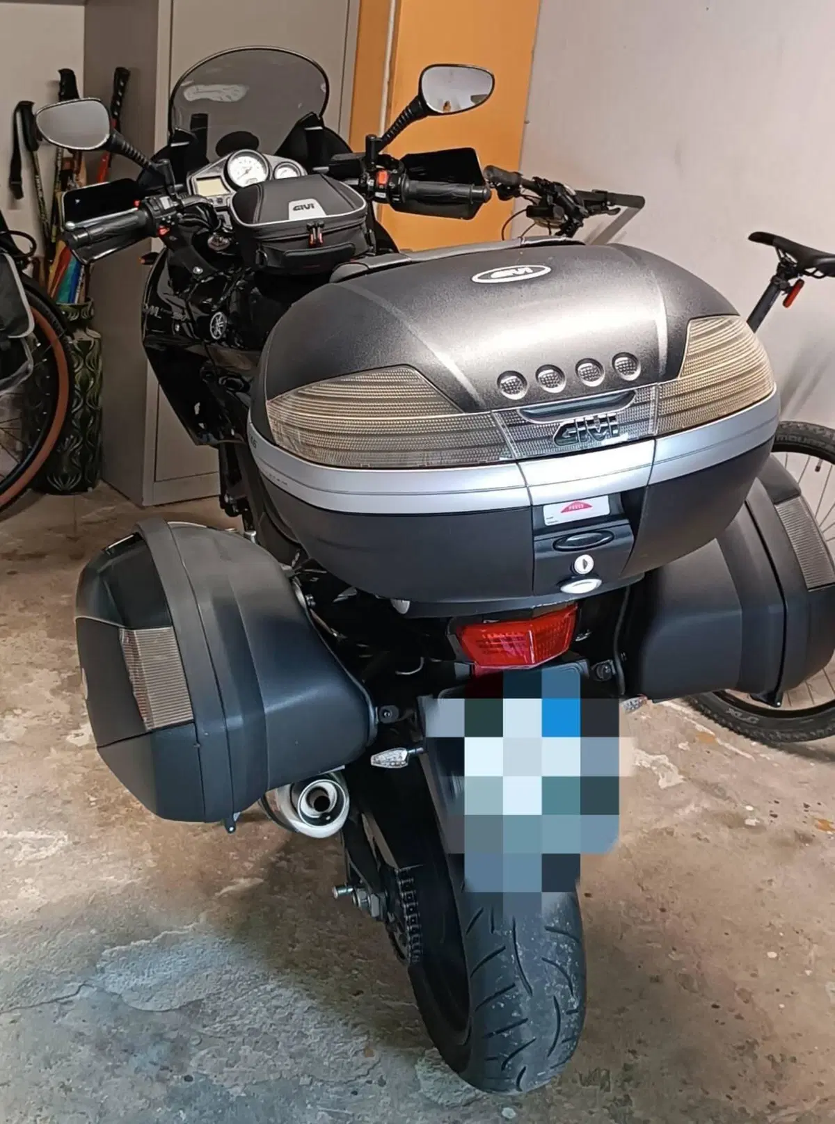 Yamaha TDM 900 (2002 - 14) (2)