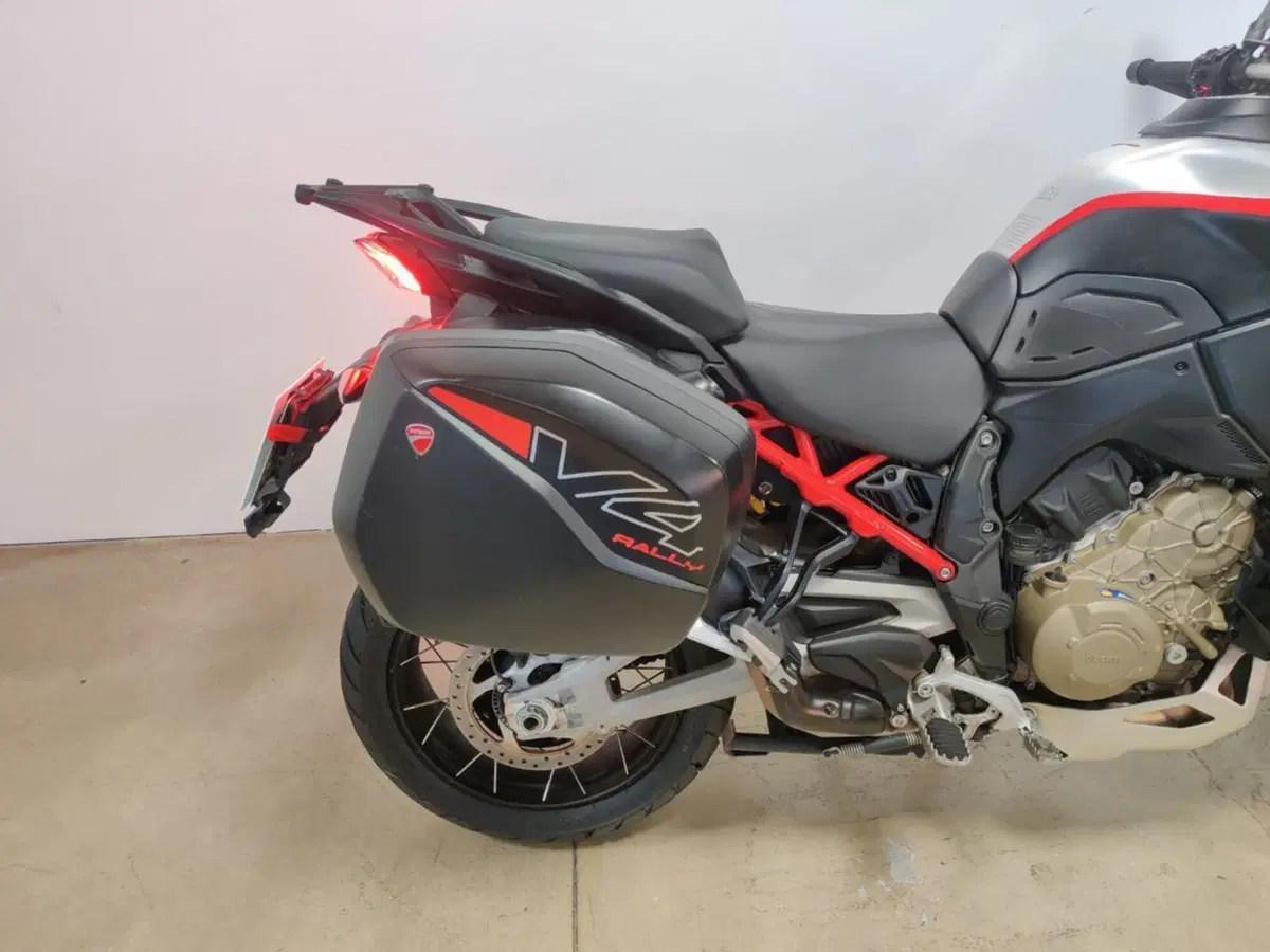 Ducati Multistrada V4 Rally (2023 - 25) (6)