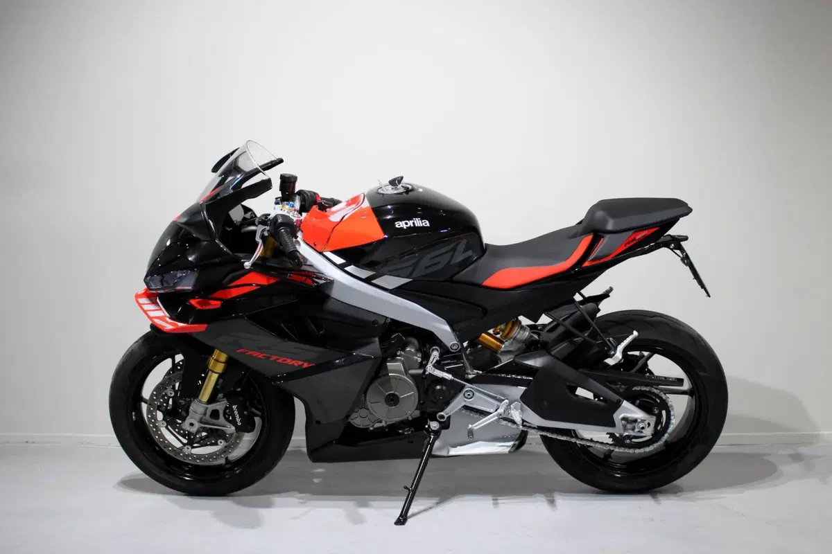 Aprilia RS 660 Factory (2025 - 26) (4)