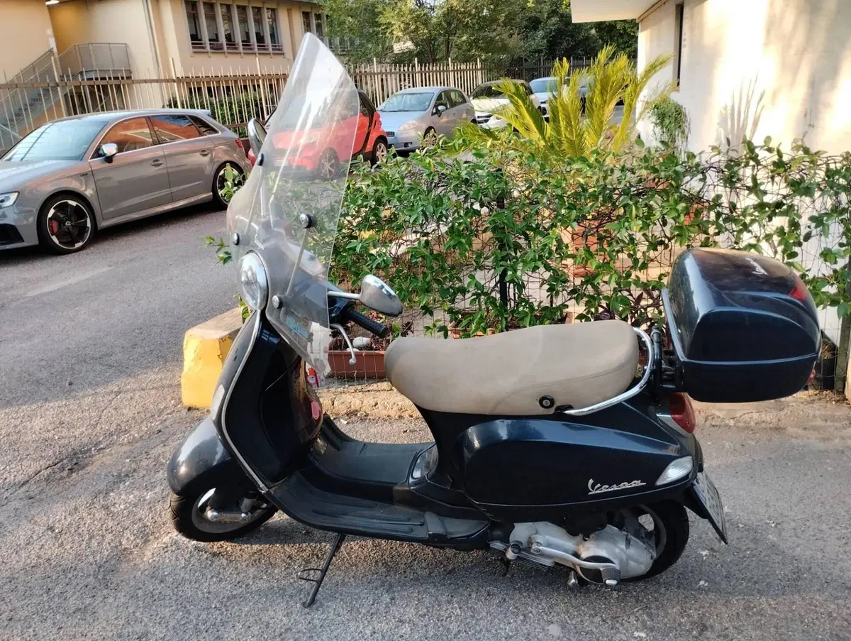 Vespa LX 150 (2005 - 11) (3)